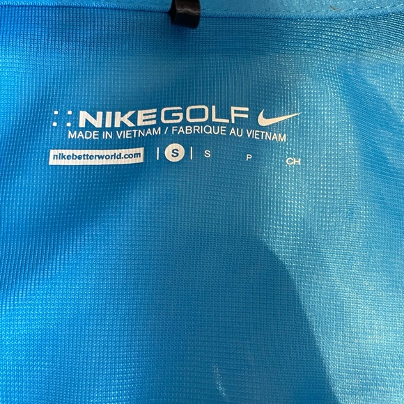 Golf Windbreaker - Picture 2 of 3
